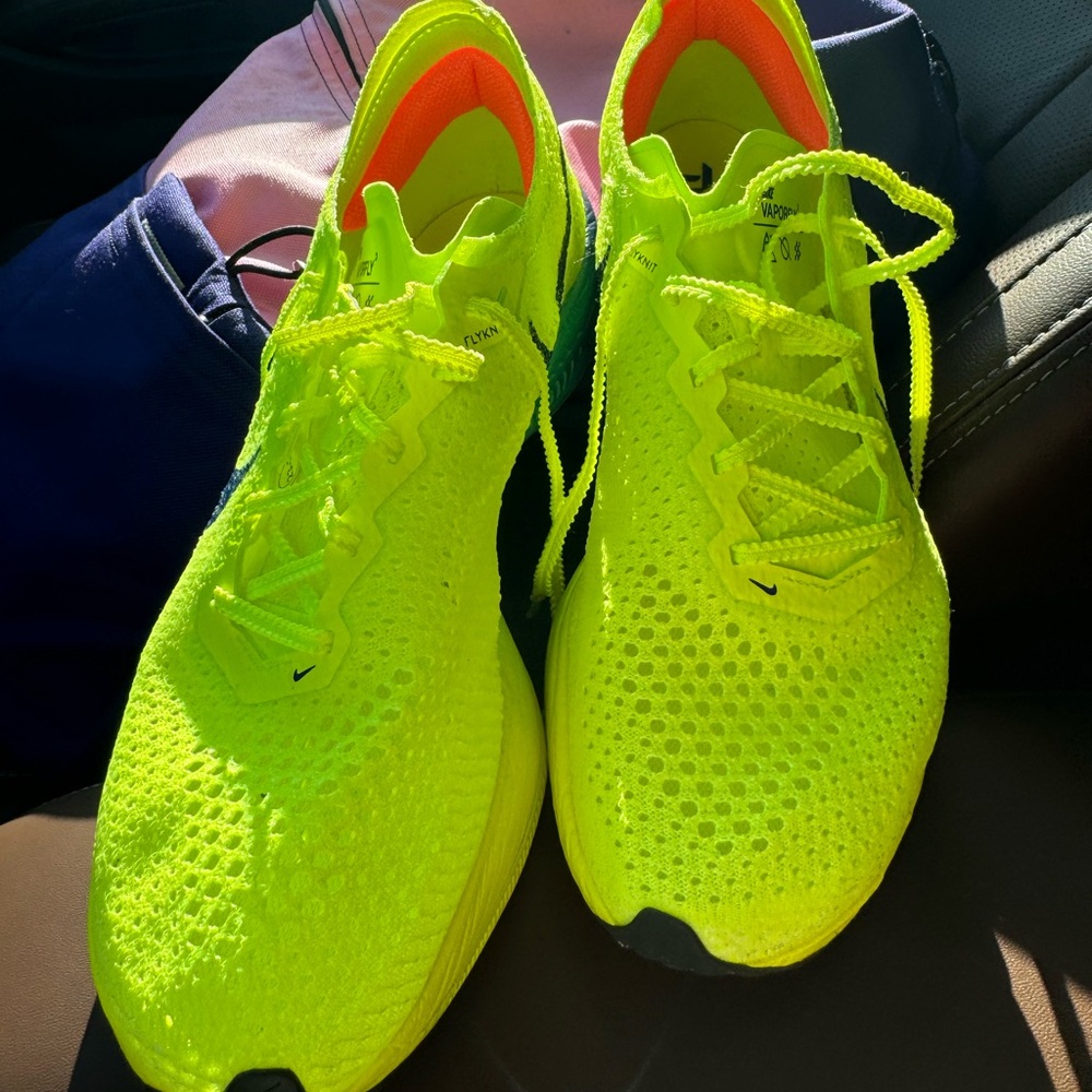 Women’s Nike vaporfly 3.
